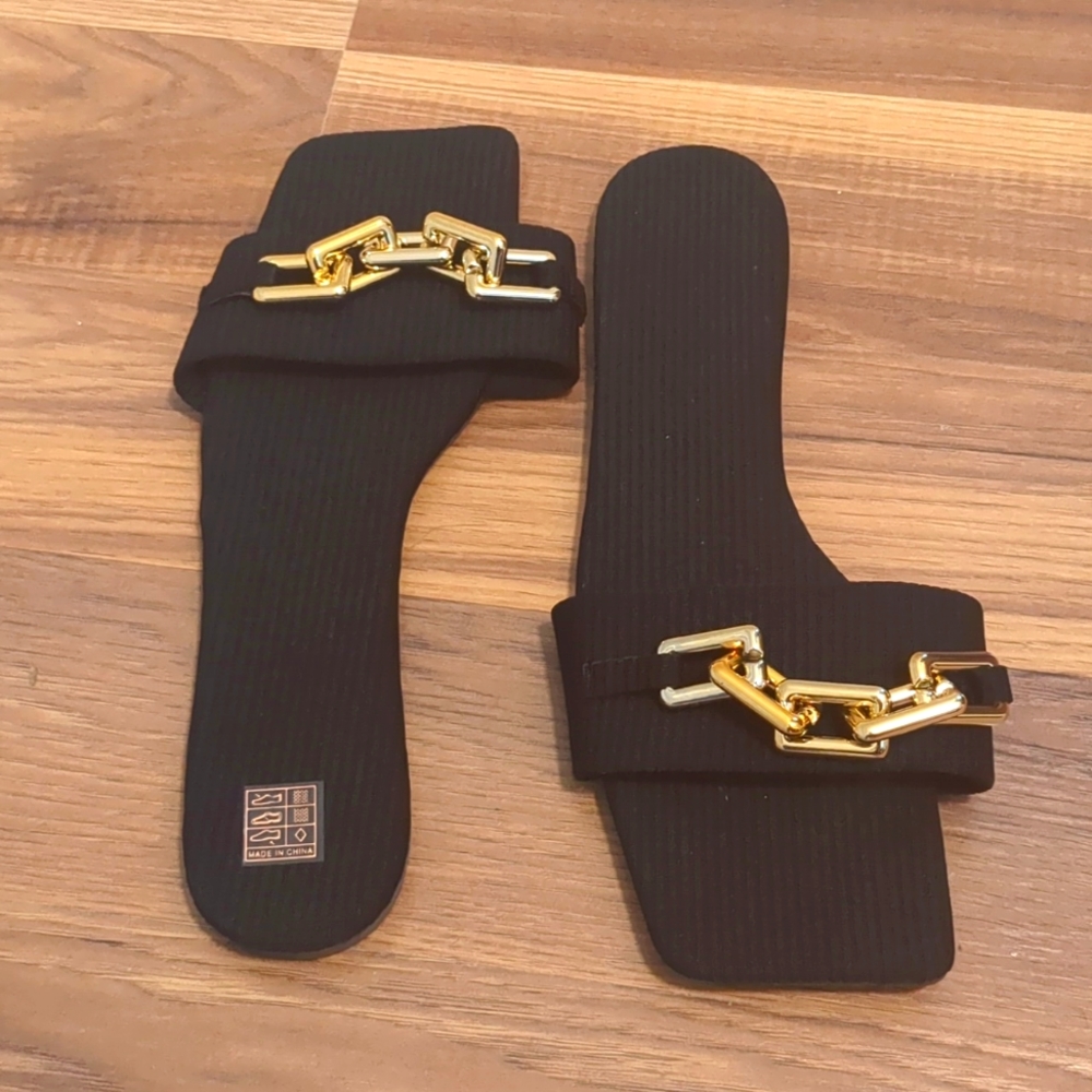 Black sandal
